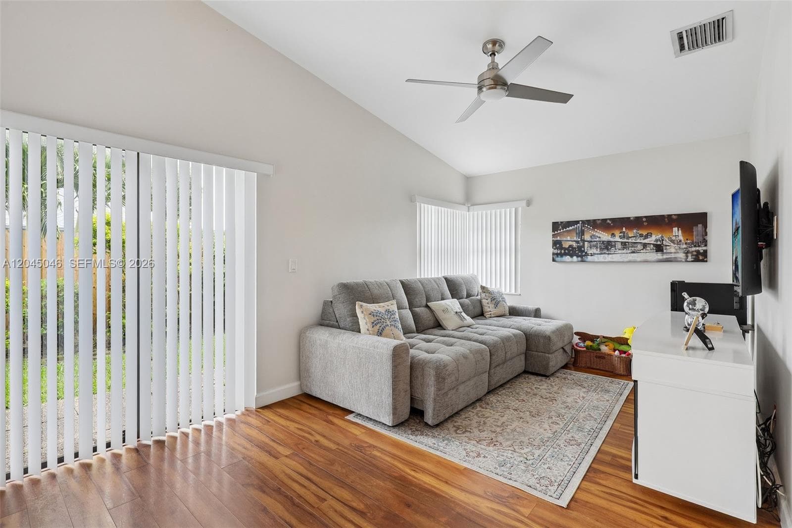 10411 NW 31st Ct, Sunrise FL 33351
